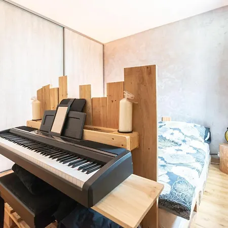67m2 Spacious And Modern With Balcony *
